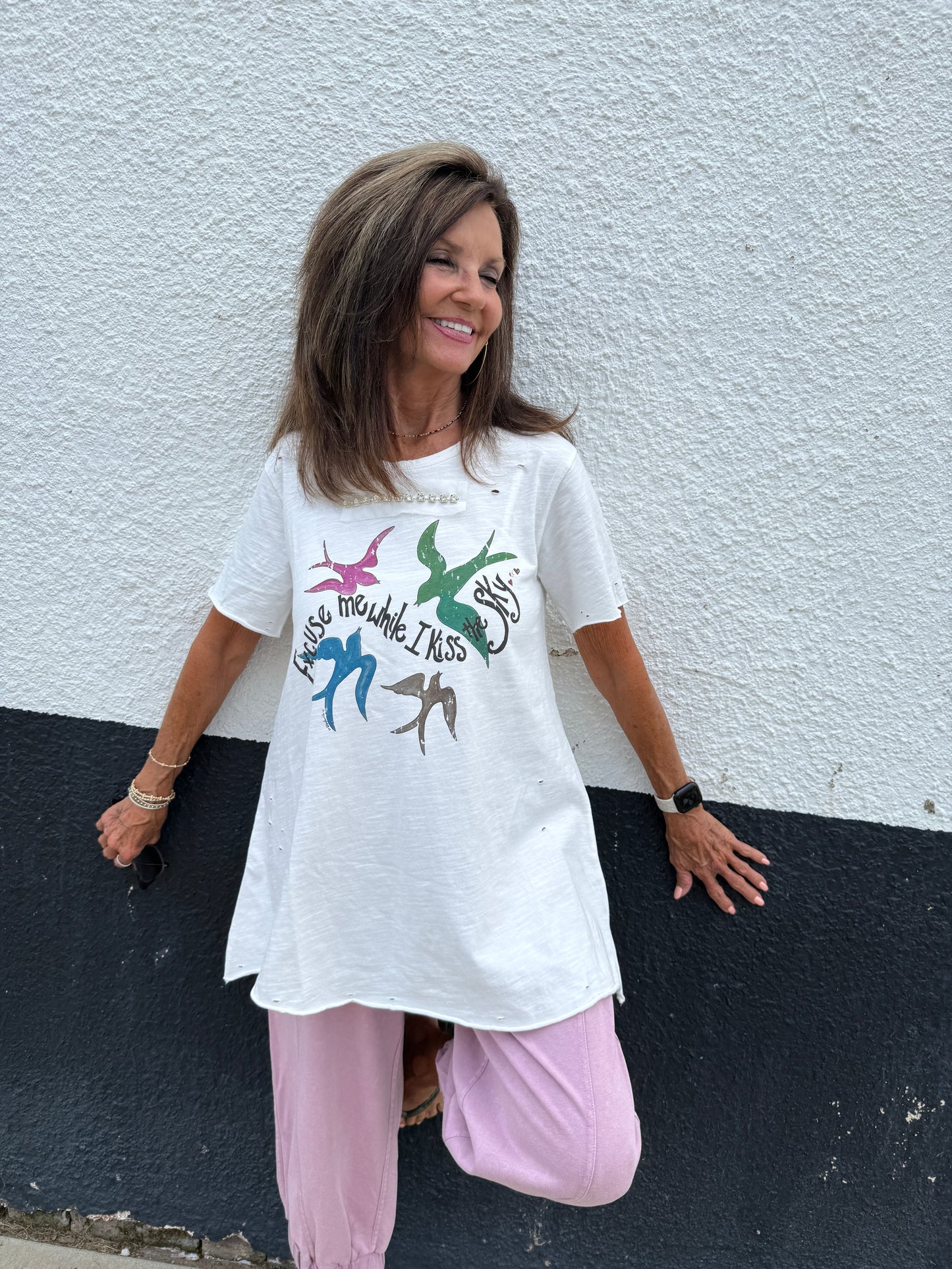 Kiss the Sky Distressed Graphic Tee