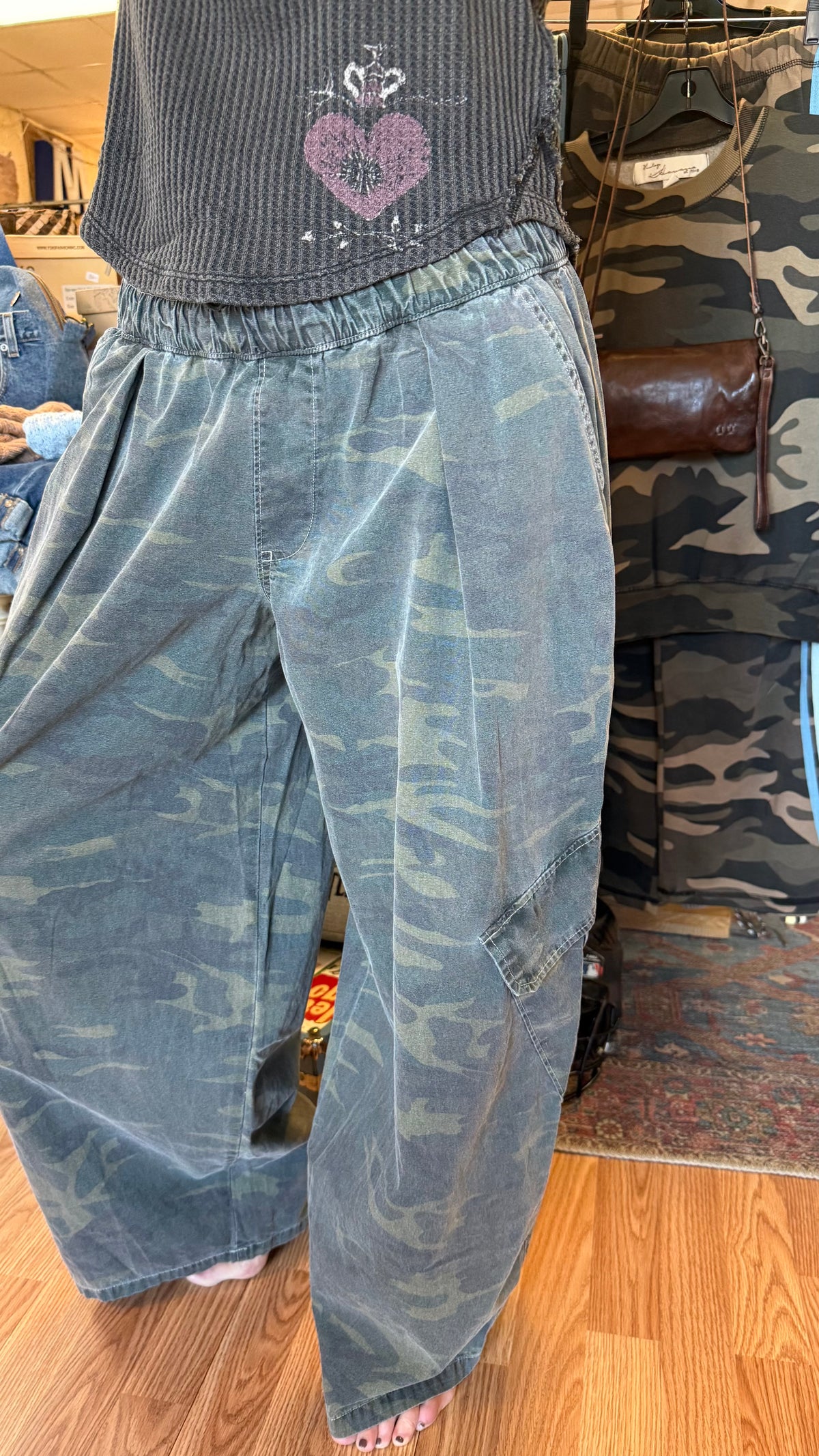 Camo Low Rise Carpenter Pants