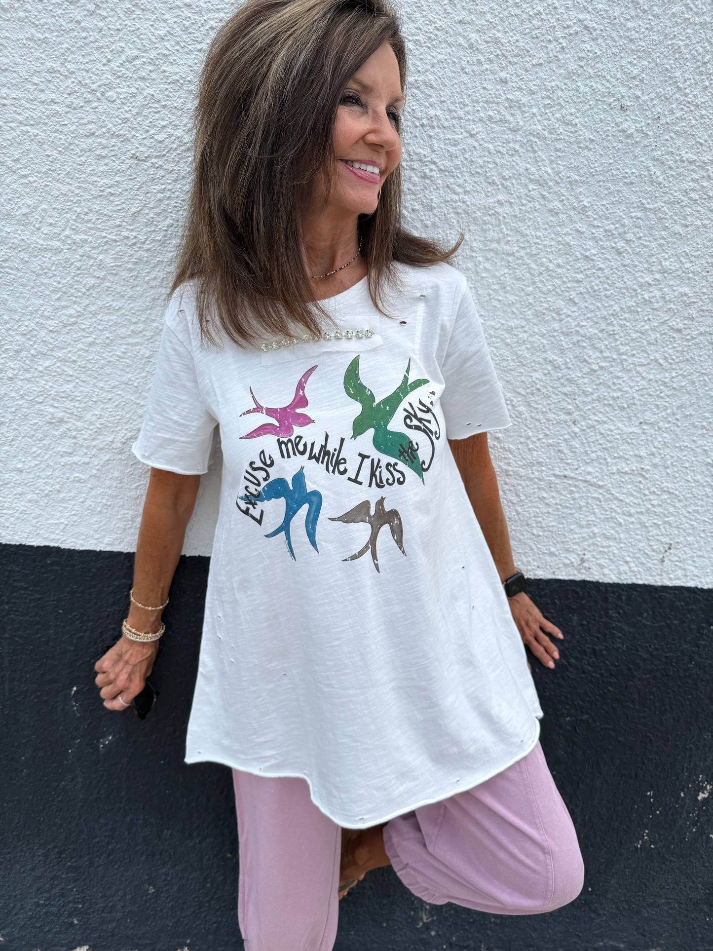 Kiss the Sky Distressed Graphic Tee