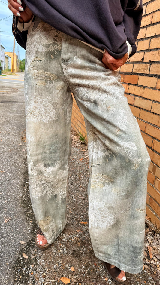 Vintage Lace Print Wide Leg Pants