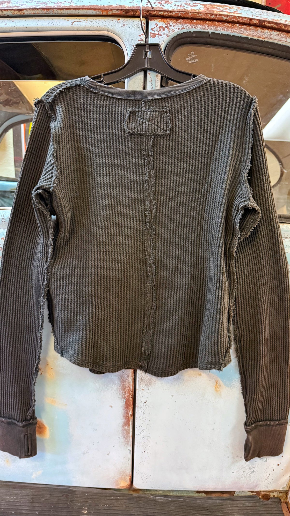 Lucky Lockett Thumbhole Thermal