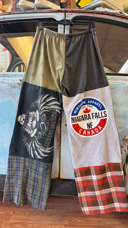 Vintage T Shirt Pants: Bulldogs