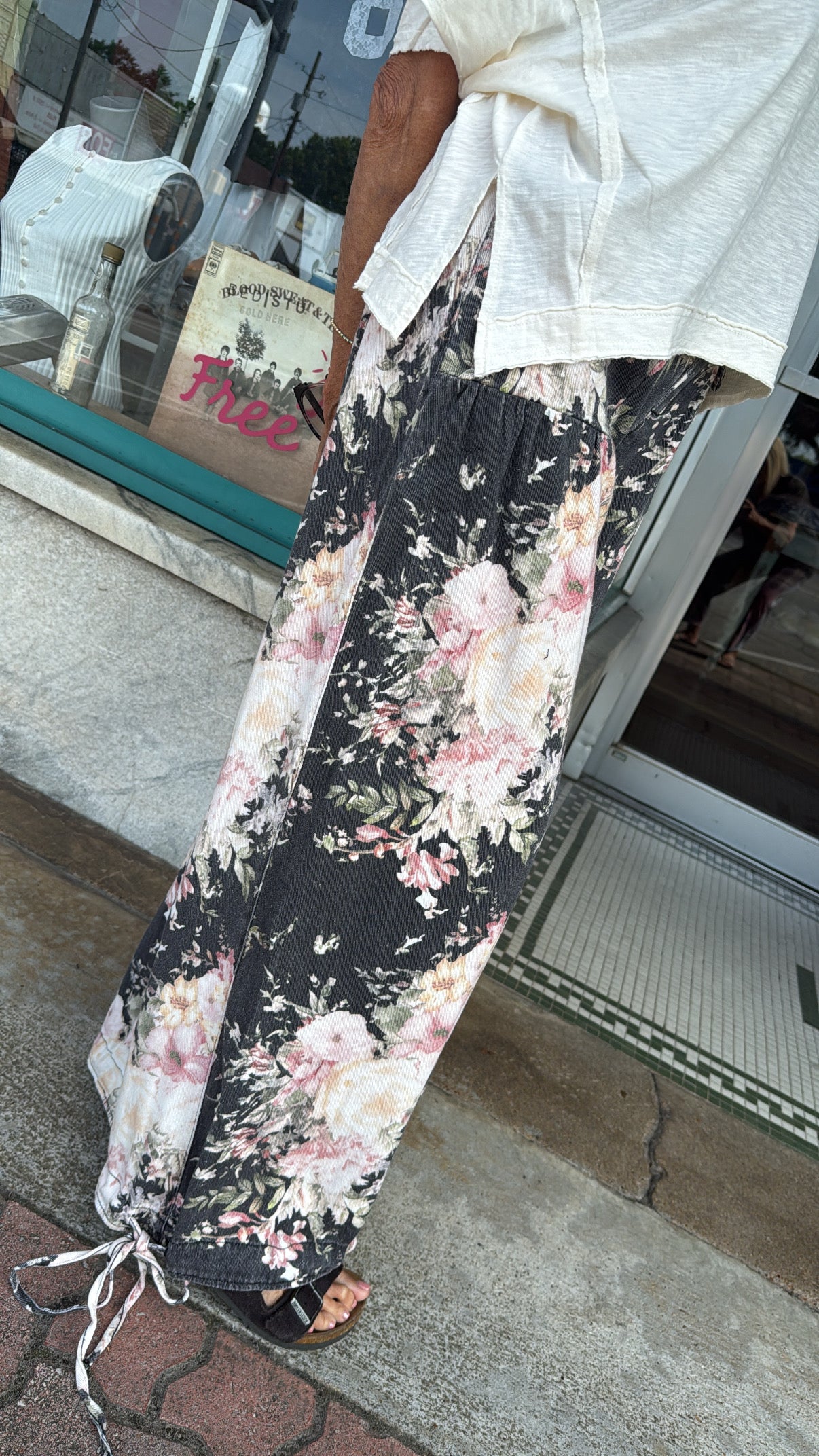 The Midnight Garden Balloon Pants