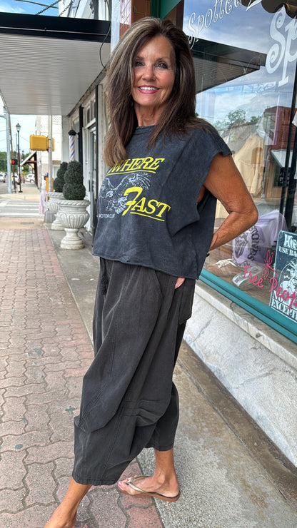 Daydreamer Nowhere Fast Cropped Graphic Tee