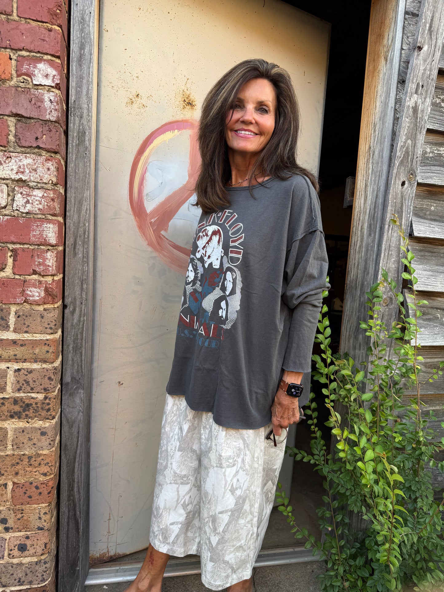 Pink Floyd Animals Vintage Band Tee