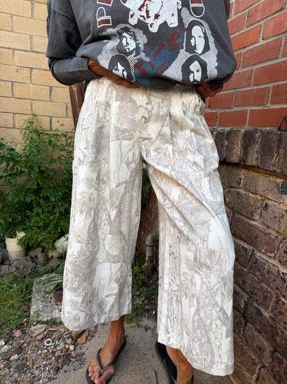 Camo Chameleon Wide-Leg Crop Pants